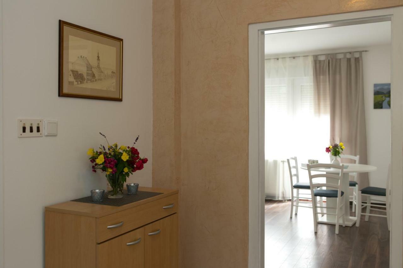 Ferienwohnung Apartman Maja Otočac Exterior foto
