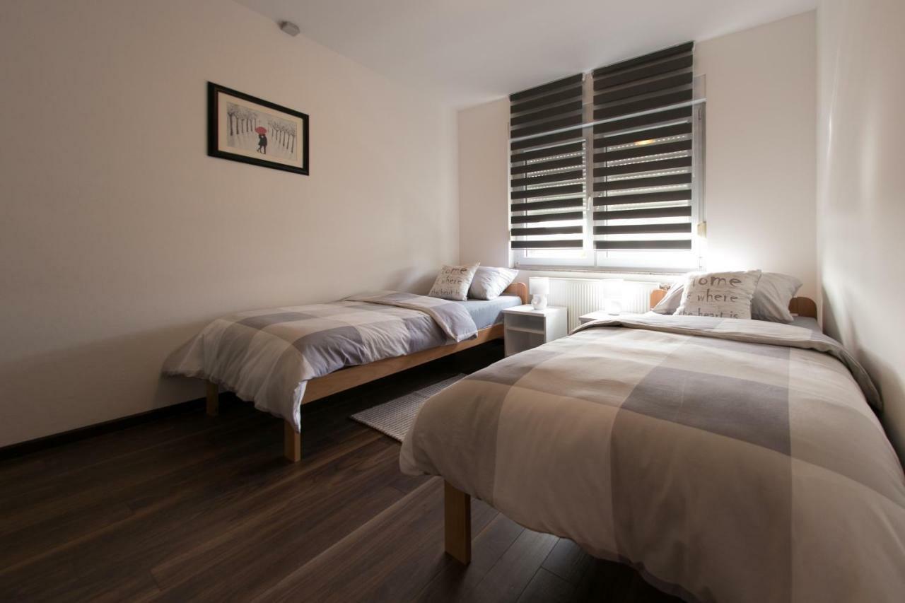 Ferienwohnung Apartman Maja Otočac Exterior foto